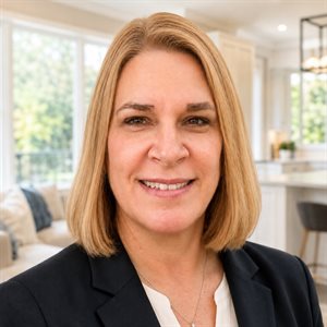 Hillary Knapp
